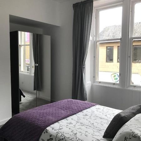 Carvetii - Edward House A - 2 Dbl Bed 1St Floor Flat Apartamento Dunfermline Exterior foto